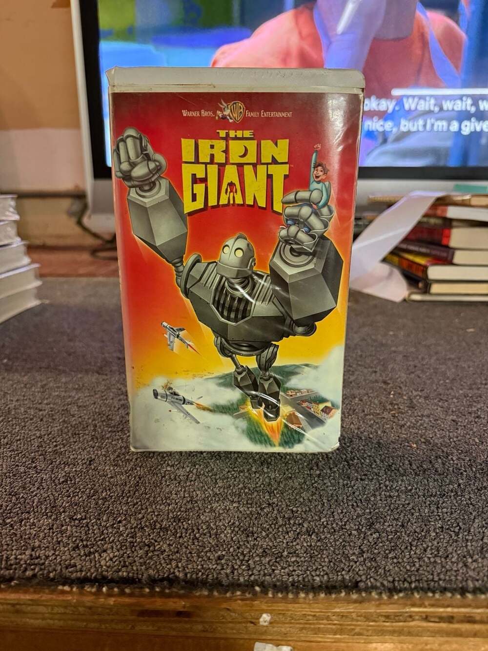Warner Bros. The Iron Giant VHS 1999 Clamshell